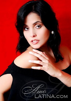 Thumbnail image for Look Into the Sultry Eyes of Brazilian Lady Anna Paula