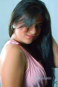 Thumbnail image for Good Natured Colombian Beauty Seeks Generous Man